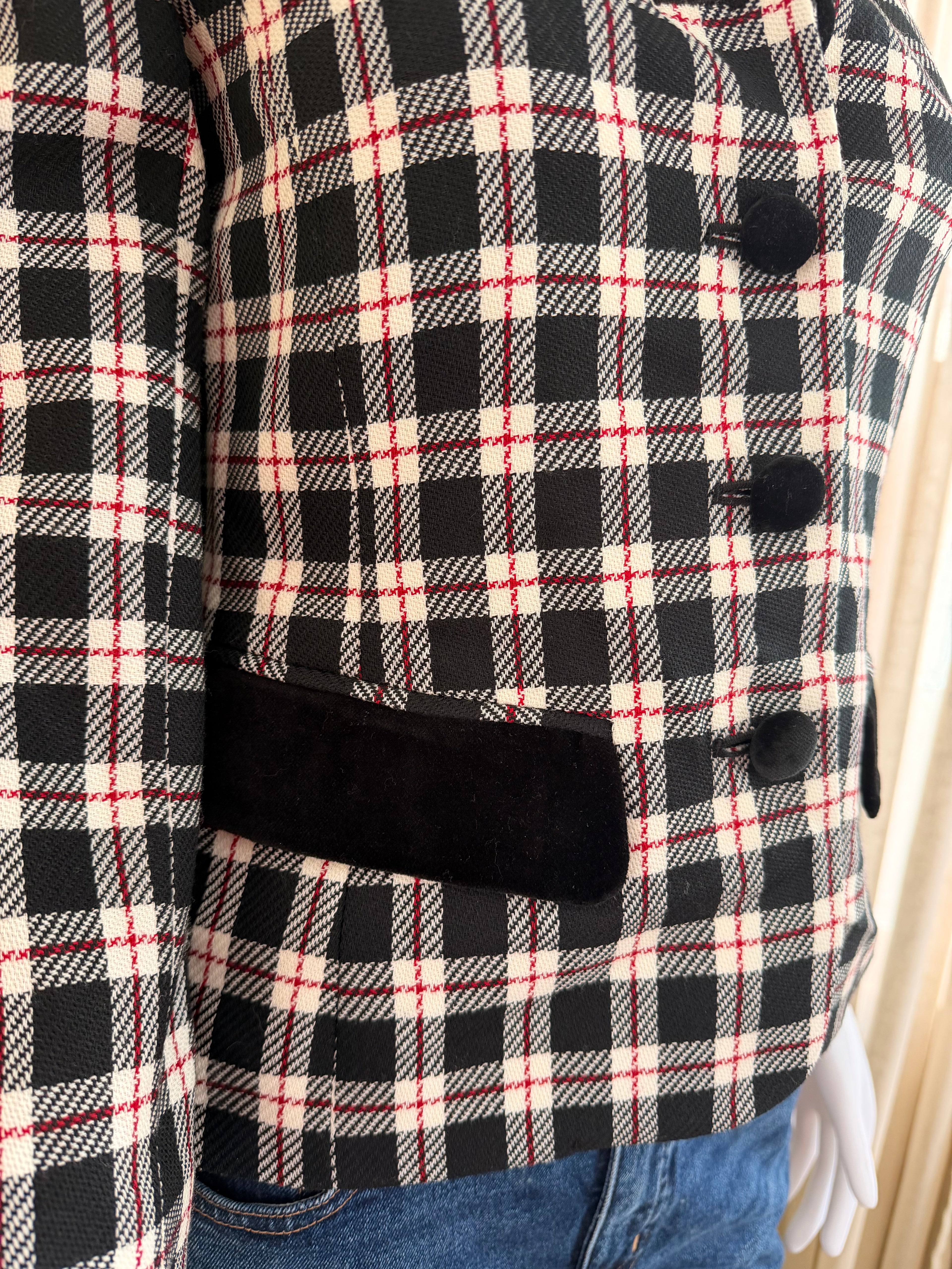 CLEARANCE- Liz Claiborne Blazer